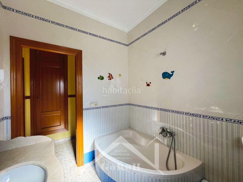 Foto d2905b39-ab06-40a8-b5c7-e6925b623f2e. Casa amb aparcament a Castilblanco de los Arroyos