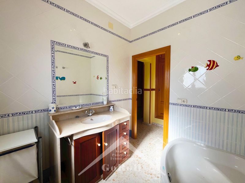 Foto d820f886-a7ae-418f-83a1-9464768355e2. Casa amb aparcament a Castilblanco de los Arroyos