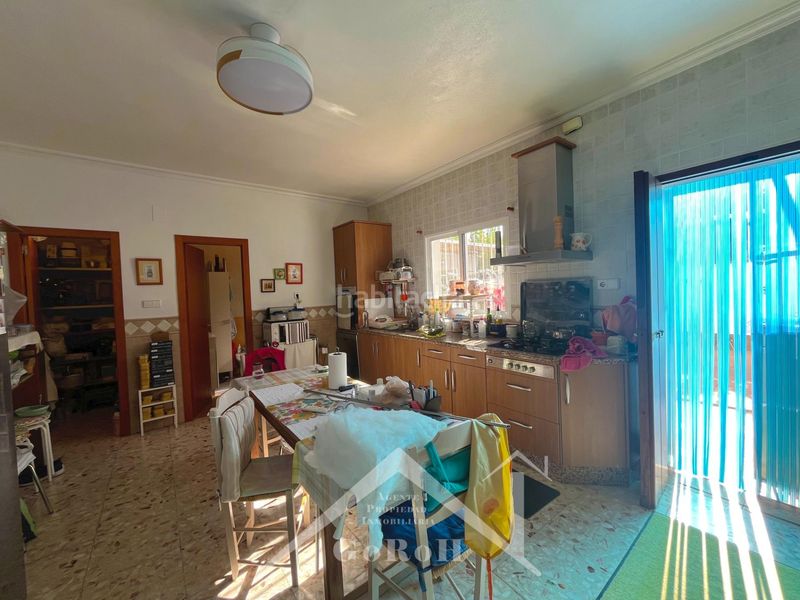 Foto e1816196-5ddf-4db1-892b-6077913efe18. Casa amb aparcament a Castilblanco de los Arroyos