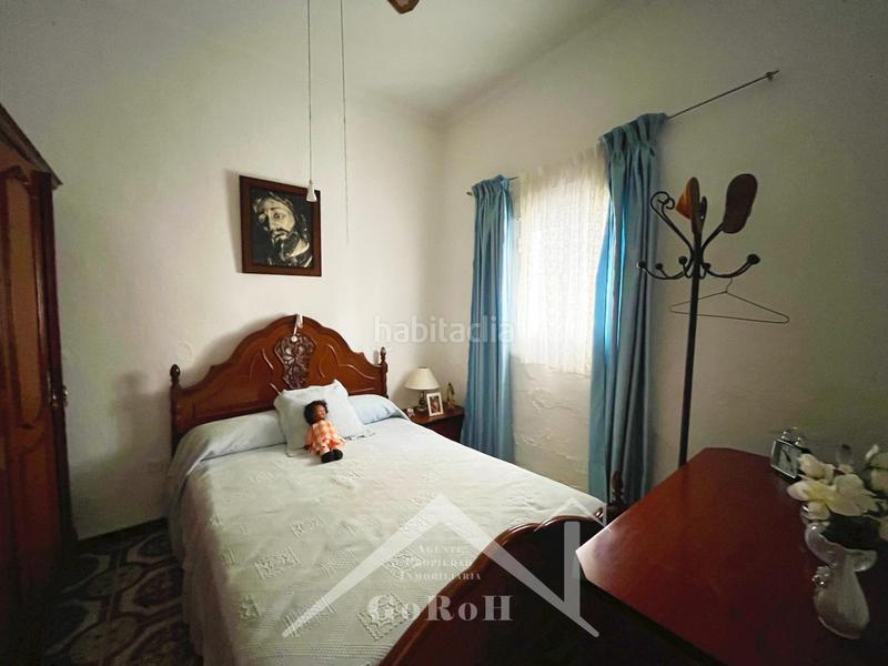 Foto 7f447b59-e200-4cc7-b467-9e8c9bcf62de. Semi detached house in Castilblanco de los Arroyos