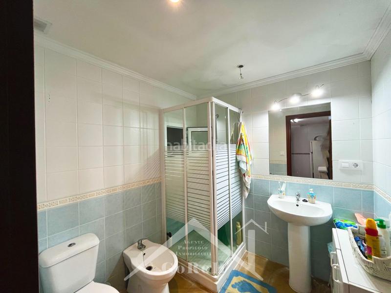 Foto eac2bfda-2b89-4177-8bee-9f796d76e09a. Semi detached house in Castilblanco de los Arroyos