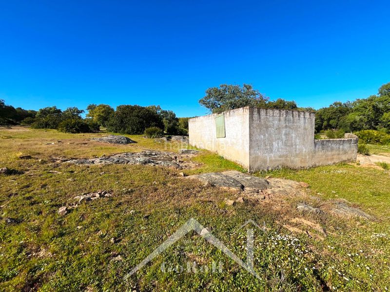 Foto a2da28f9-9e7c-48e6-908e-29be3bc9dafd. Finca rústica a Castilblanco de los Arroyos