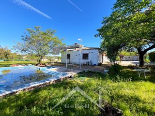 Chalet  Urbanizacion sierra norte. Vive donde otros sue�an escapar chalet en sierra morena