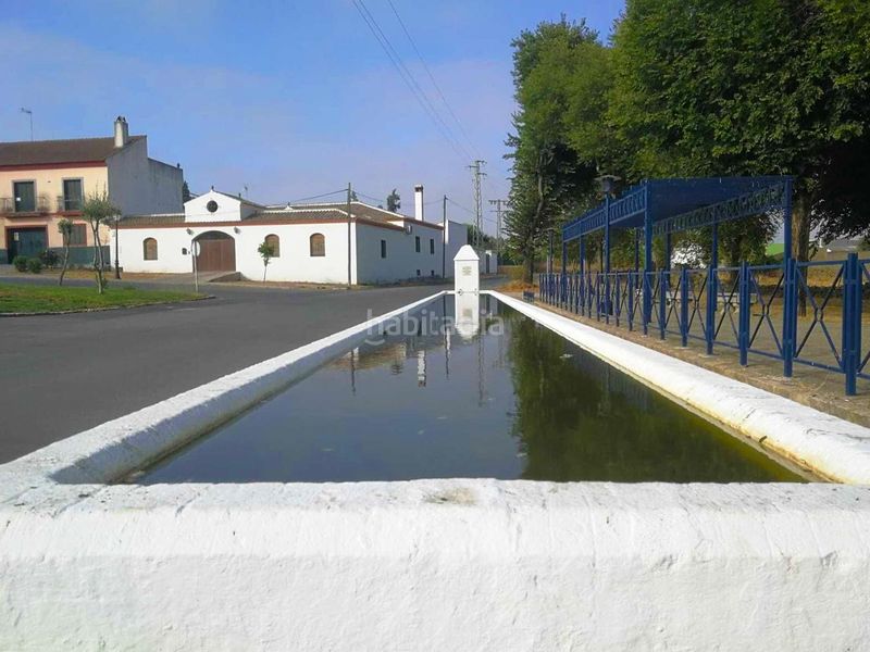 Foto 06bcf554-3750-4c5d-983a-df2faeabeb00. Xalet amb aparcament piscina a Castilblanco de los Arroyos