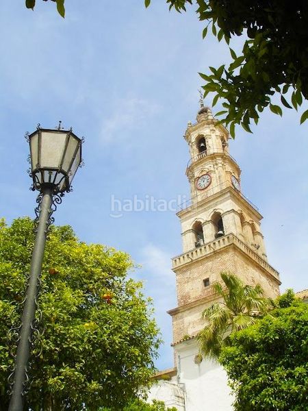 Foto 4409f2d8-cc0d-4b3b-b972-0e54c94ab384. Casa adossada a Constantina