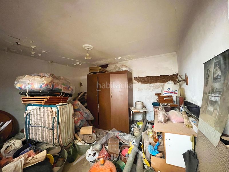 Foto f95e987a-4920-4221-8100-15a338bde30e. Casa adossada a Constantina