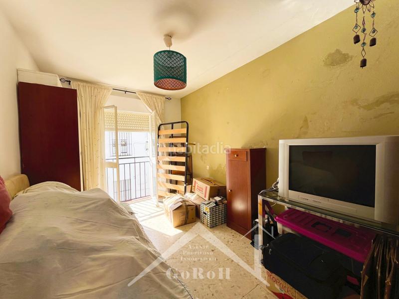 Foto bec0c28c-e954-437b-8239-8c7e15389400. Semi detached house in Castilblanco de los Arroyos
