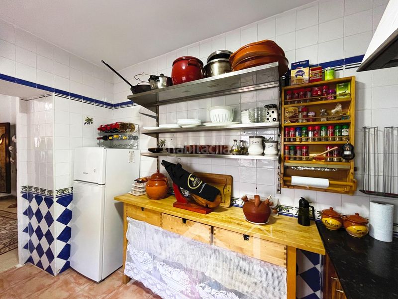 Foto 578c8ded-a263-4226-9097-d3547ca28e69. Casa a schiera con riscaldamento parcheggio in Almadén de la Plata