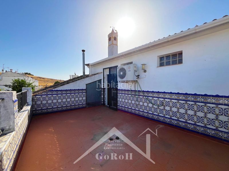 Foto b2fed93c-5707-4eb2-ab76-7e141b15927b. Casa a schiera con riscaldamento parcheggio in Almadén de la Plata