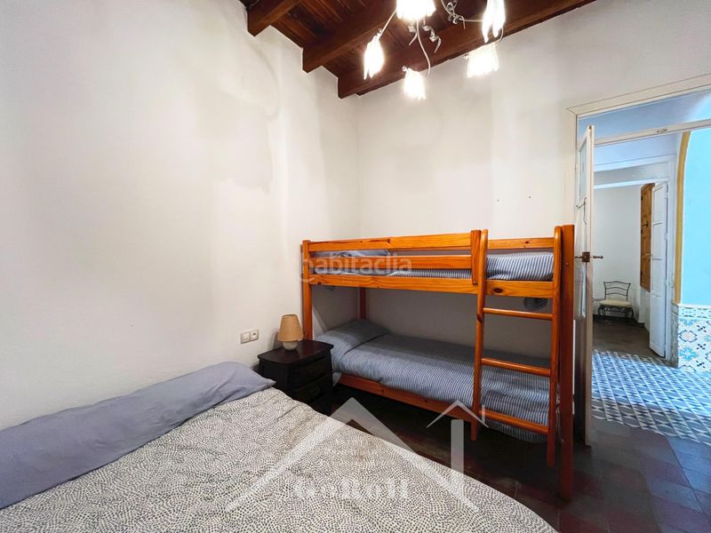 Foto d0fd7245-9ee6-4857-978a-d8cf549b4998. Casa a schiera con riscaldamento parcheggio in Almadén de la Plata