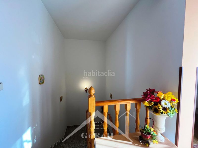 Foto 6f95e32c-05e8-4234-a023-46cd541f9977. Casa adossada amb aparcament a Castilblanco de los Arroyos