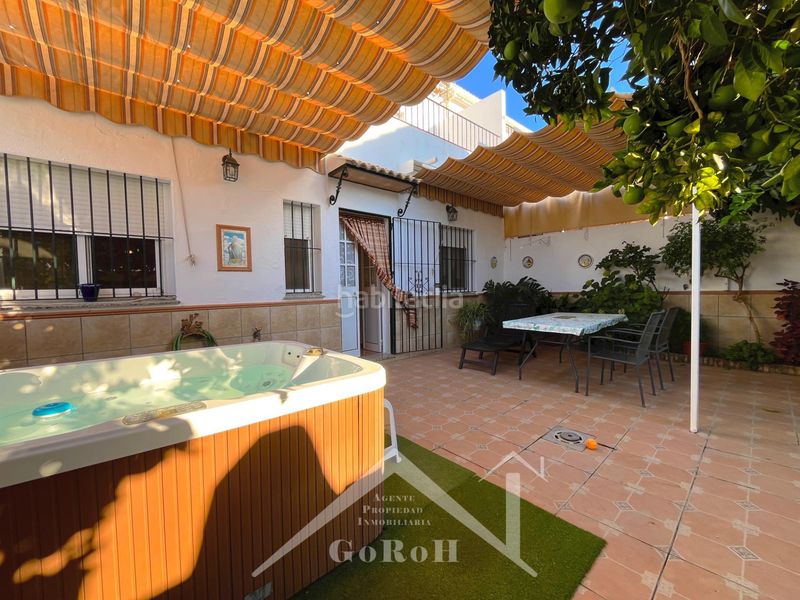 Foto 98a0b8fb-31e8-4e30-8b38-c237ce7f4d8f. Casa adossada amb aparcament a Castilblanco de los Arroyos
