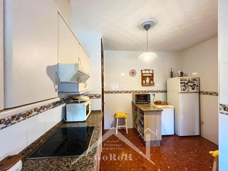 Foto be0a7c5d-93f0-4a71-a589-a626550e2cc8. Casa adossada amb aparcament a Castilblanco de los Arroyos