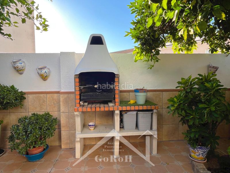 Foto d6cd8df6-22f5-427f-bb21-d05dc0d6c37c. Casa adossada amb aparcament a Castilblanco de los Arroyos