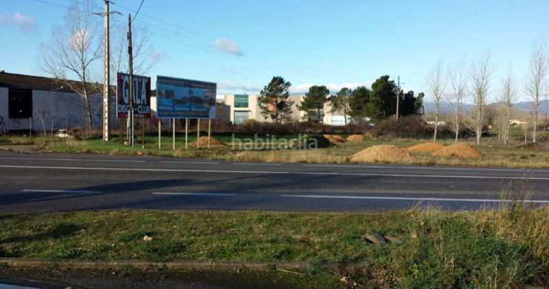 Foto 9e1b252c-c092-40fc-a548-0e1bcdf1e949. Solar industrial 2 terrenos industriales al lado nacional en Vidreres