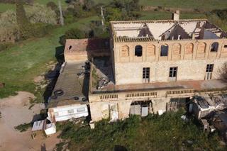 Casa aparellada  1 mas roca