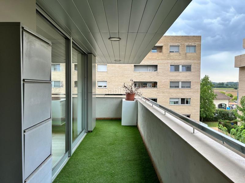Foto 0ece3785-461a-4aea-94a5-90b2222457e3. Apartament amb aparcament piscina a Barri dels Escriptors Salt
