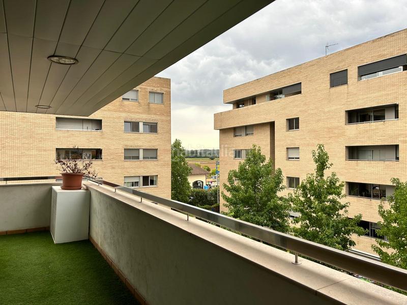 Foto d0d56dd7-21b7-4f17-910f-3aeb57eee318. Apartament amb aparcament piscina a Barri dels Escriptors Salt