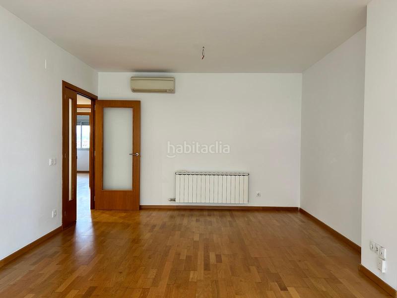 Foto 643877f2-256c-4bc9-bc99-25676dae2497. Apartamento en Barri dels Escriptors Salt