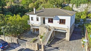 Chalet  3 carrer castanyers. Chalet en venta en el centro