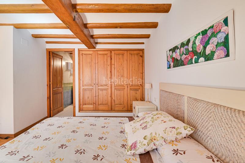 Foto 2735acc6-540d-41ec-9b21-28c7e563419b. Duplex dans Eixample Sant Feliu de Guíxols