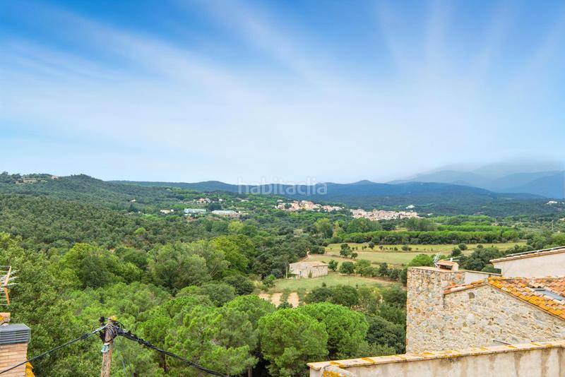 Foto c84fc403-de9d-44f1-b2a6-32780b4549c0. Chalet casa de pueblo con vistas en Agullana