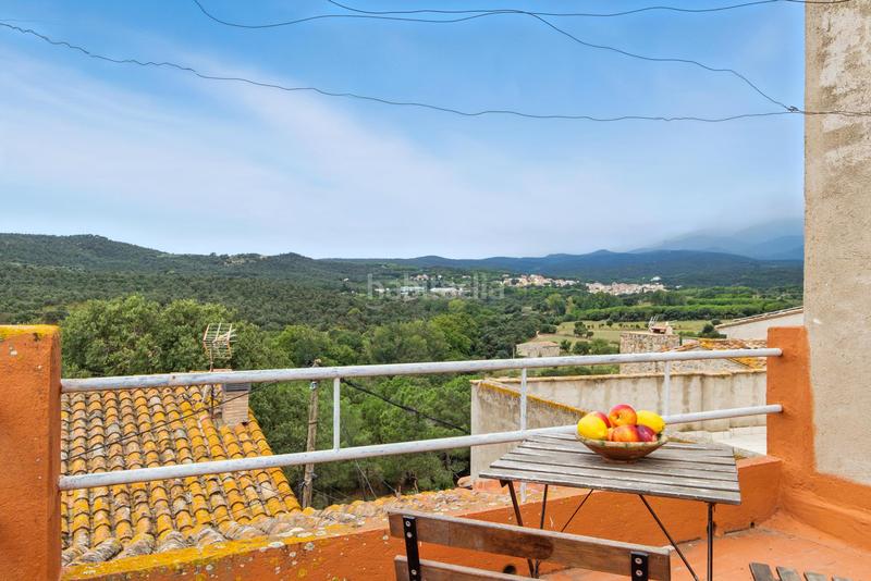 Foto d63e14a0-06ff-45c9-9fc9-9c868b3f43fc. Chalet casa de pueblo con vistas en Agullana