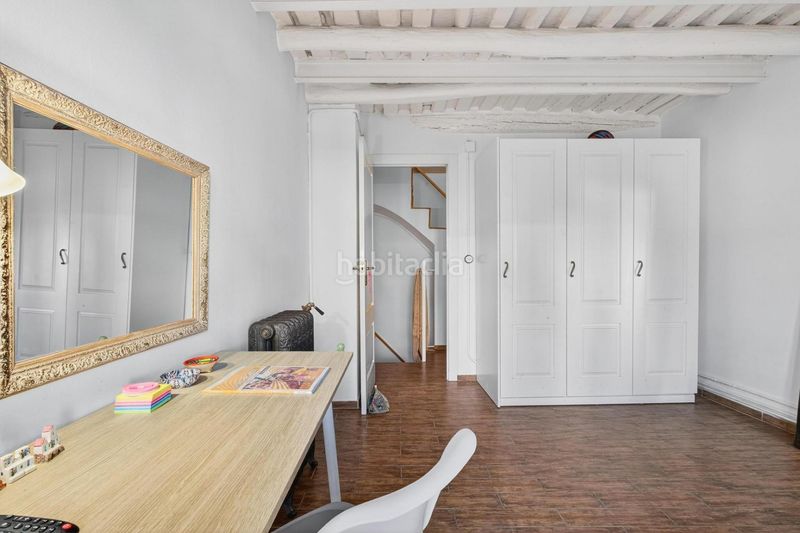 Foto fadd32bd-ba11-4abf-9cc1-c629dd769bd6. Casa adossada a Arbúcies