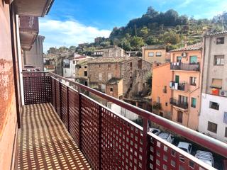 Apartamento  Carrer germana assumpta. Tercera planta con ascensor en venta en el centro de arbúcies