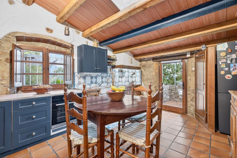 Foto 61970770-be47-46eb-bf67-02a23f8942b5. Casale in Jonquera (La)