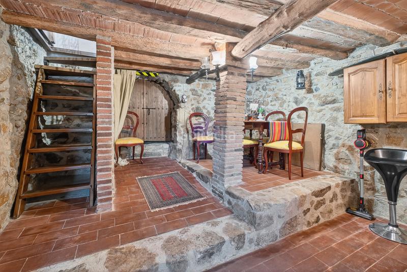 Foto d3a9fb56-098f-4bc9-ba03-f29d7dbef59d. Casale in Jonquera (La)