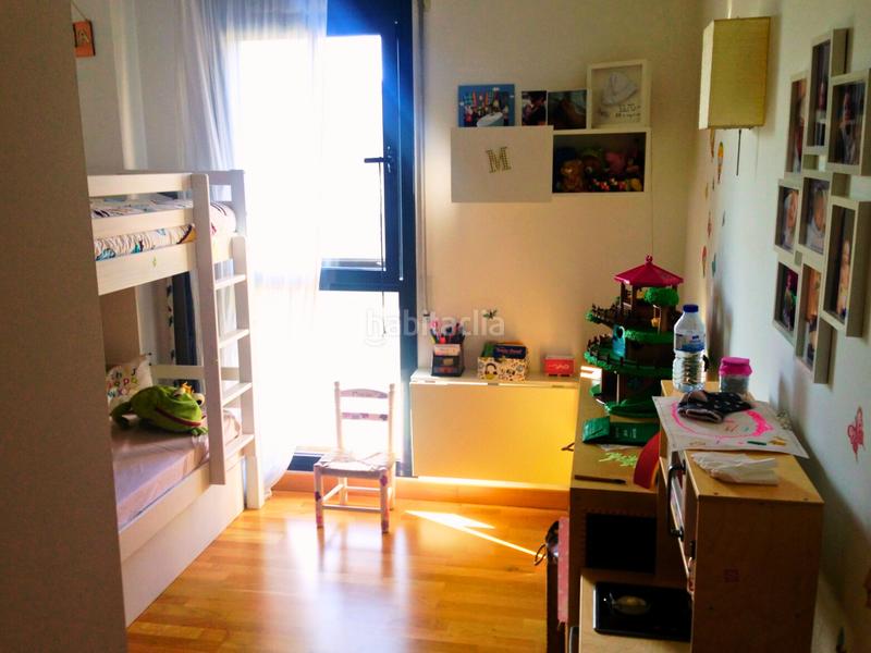 Foto 0d94c1d5-ccce-4a1d-93c6-a9b51a10ab5e. Apartamento moderno piso de 2 habitaciones, parking y trastero en Girona