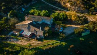 Bauernhof  Sant cristofol, llambilles. Fantastica casa con anexos en parcela de 30.000m2 en llambilles