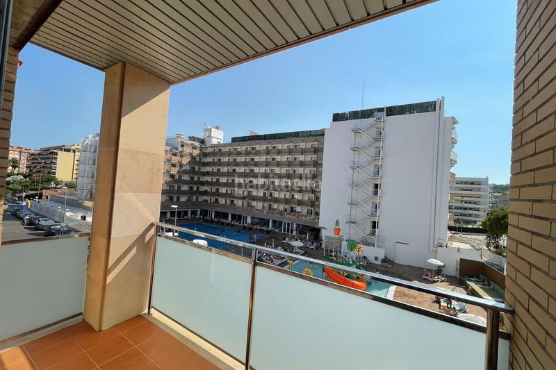 Foto 48e3982b-8e94-4618-aeb0-5dc45d61439a. Appartement mit pool in Fenals Lloret de Mar