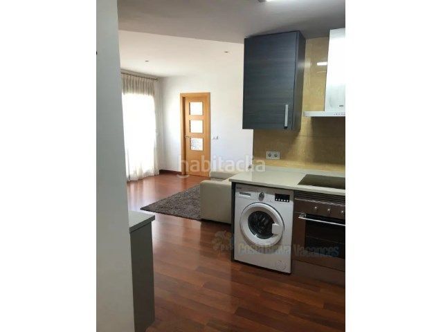Foto 0957b907-7edd-4cc0-b5eb-187b4723d50d. Apartament a Mont Ferrant-Joan Carles I Blanes