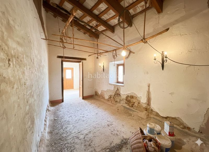 Foto 2dd4abd7-fbde-40ee-8138-8d0b4db98bd9. Masia a Castell d´Aro