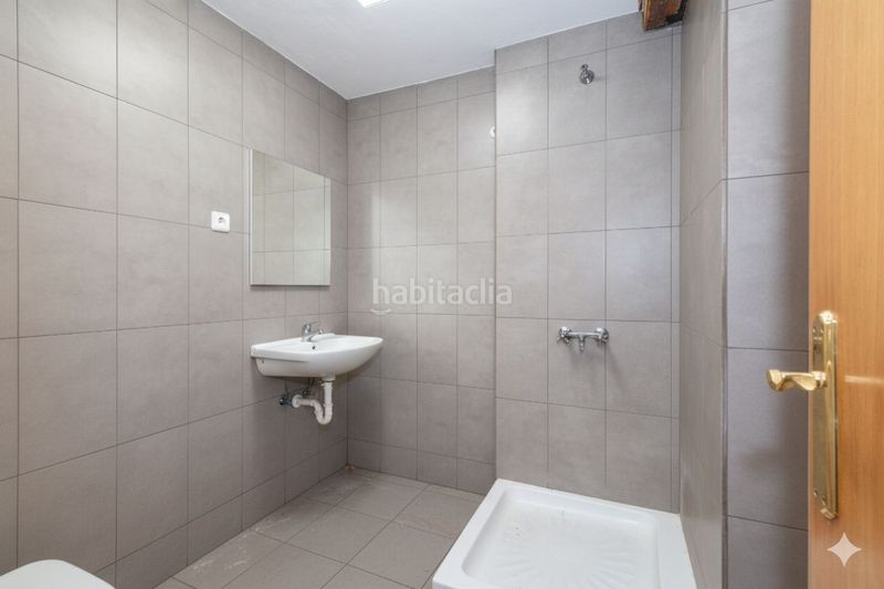 Foto 82baf989-cd09-4b07-81e4-a947793d0ecc. Masia a Sils