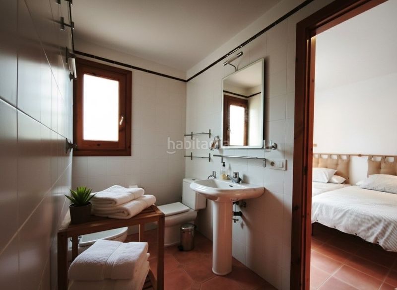 Foto a45cd1fb-5b47-4295-b26d-f6b0fafb4845. Miete chalet mit parking pool in Peralada
