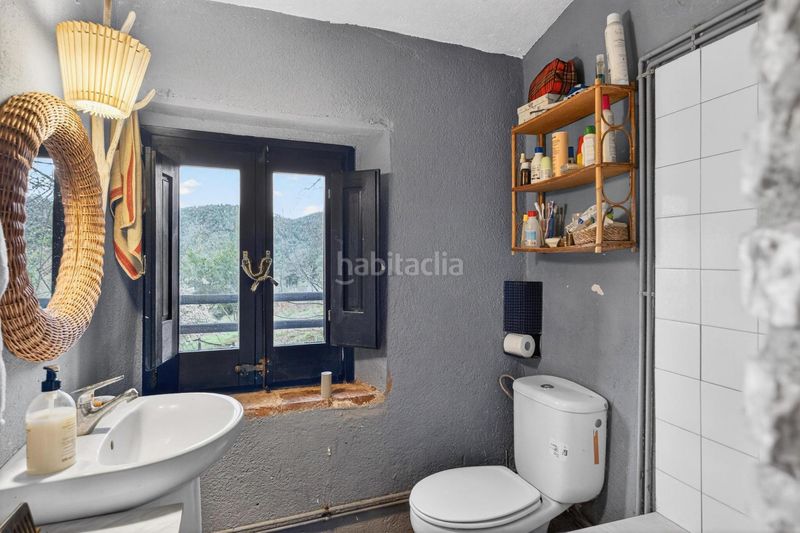 Foto a75b3573-5abc-4960-bb39-5101d35cd7eb. Xalet amb piscina a Sant Celoni