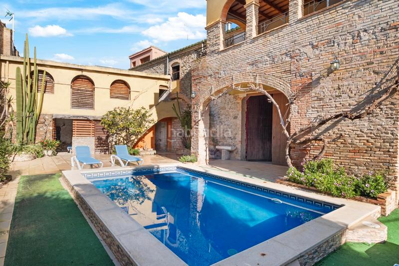 Foto a18151ff-d80d-4599-a974-a050fd8af97e. Xalet a Castelló d´Empúries