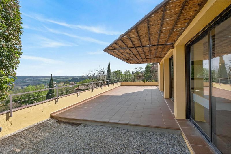 Foto 06b26b5a-e0a0-41d8-b0e0-c0f61ce645e5. Xalet amb aparcament a Bàscara