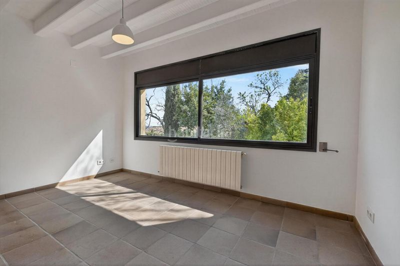 Foto 2582358c-d50e-44b3-8582-53901eaf79ce. Xalet amb aparcament a Bàscara