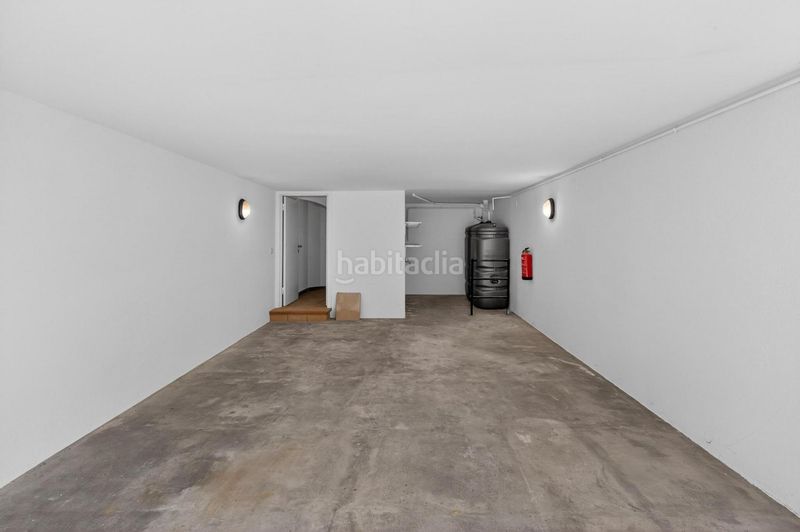 Foto 34576251-91e3-4841-a7f3-ce47b4dff17e. Xalet amb aparcament a Bàscara