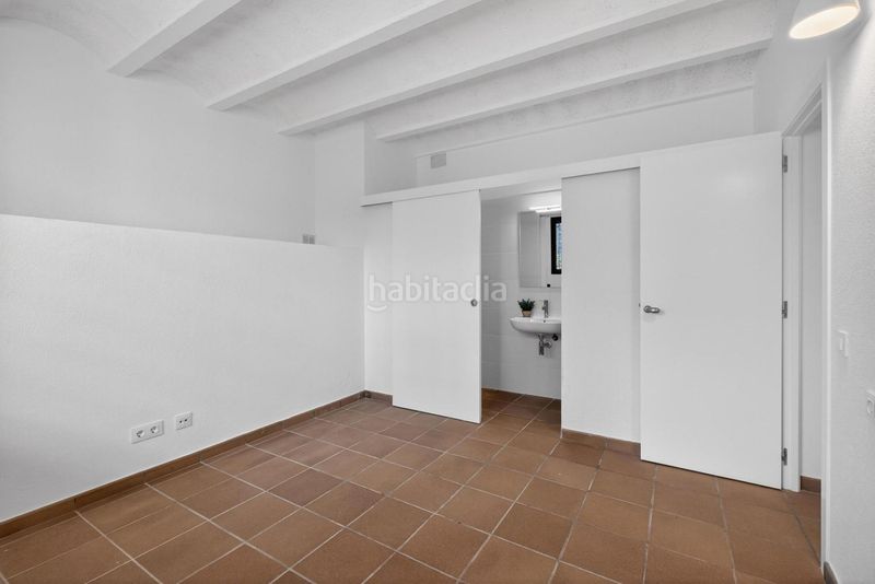 Foto 75d25a20-8c4a-4a3b-b250-37871174f44e. Xalet amb aparcament a Bàscara