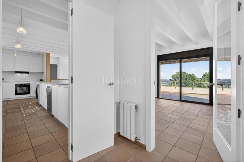 Foto cf9e60e3-91db-4e72-a480-4cfb1f8acbe7. Xalet amb aparcament a Bàscara