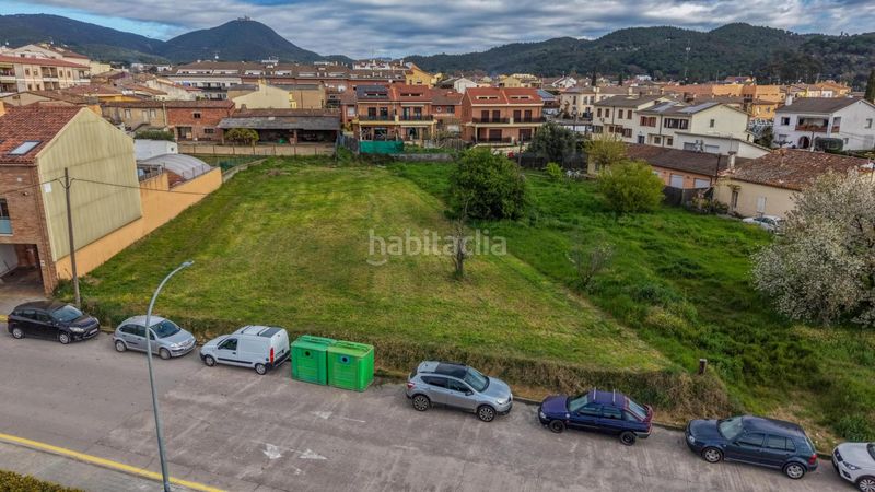 Foto 9c4fb4a3-505d-45fe-982c-6929268d1ed9. Terreny residencial a Breda