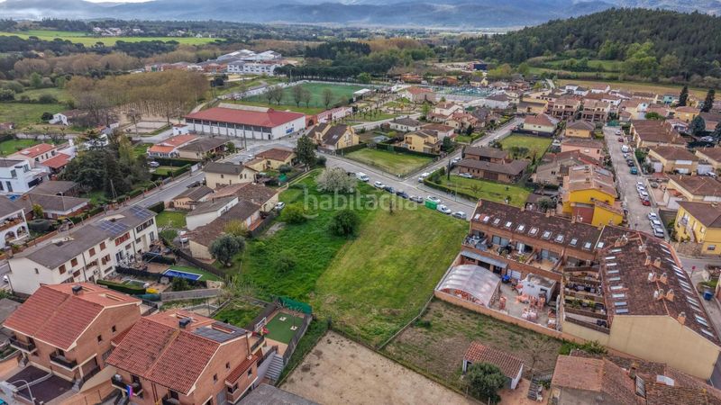 Foto f8427616-98e8-4134-a4a2-8e1f86bf51c5. Terreny residencial a Breda