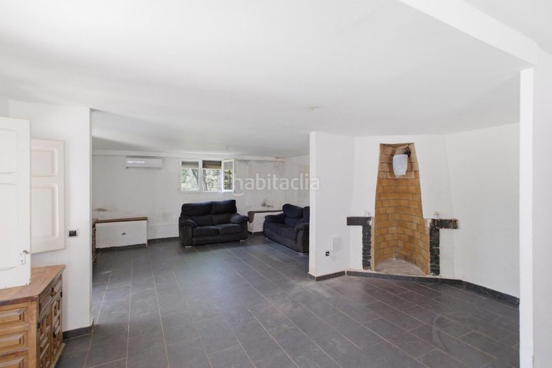 Foto 68fa3666-23b8-458f-b11d-2b554aff1ee9. Xalet amb aparcament a Riumors