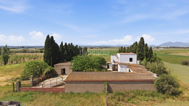 Foto a0cbd29a-7a49-414e-94cf-c83ae1397b8f. Xalet amb aparcament a Riumors