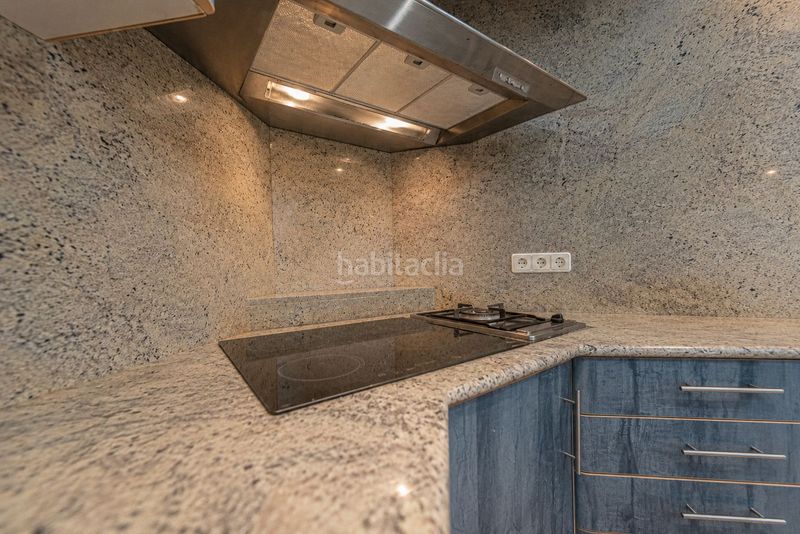 Foto f659f7e2-da8d-4928-9912-9d3f4a0d125a. Xalet amb aparcament piscina a Montgrí Empuriabrava